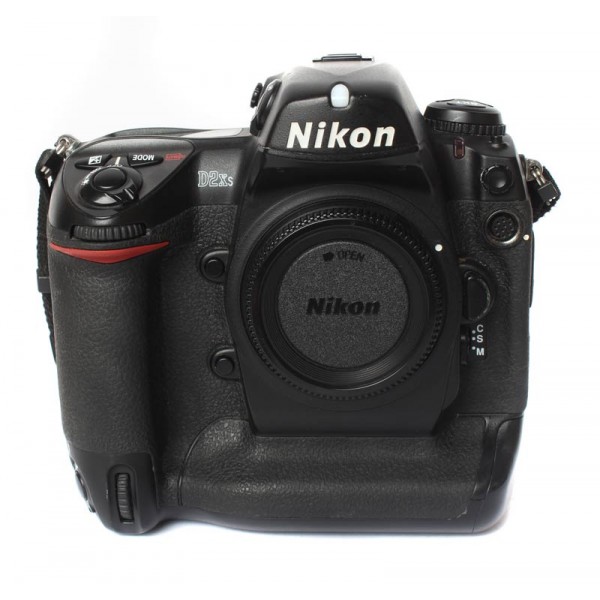 Nikon D2xs lustrzanka