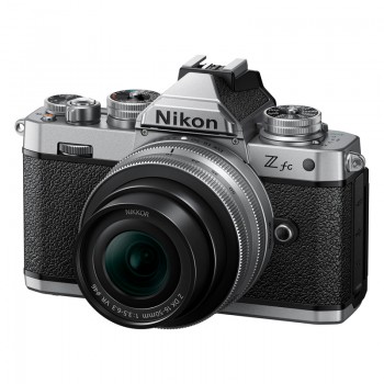 Nikon Z fc + 16-50