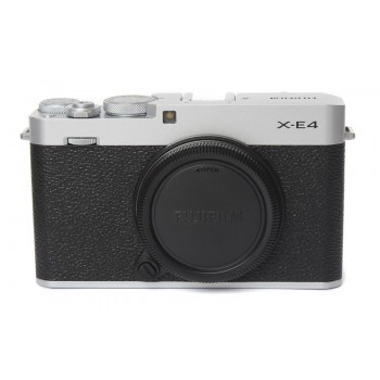 Fujifilm X-E4 aparat używany