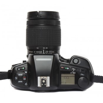 Nikon F90X + Nikkor 28-80/3.5-5.6 D AF Komis fotograficzny
