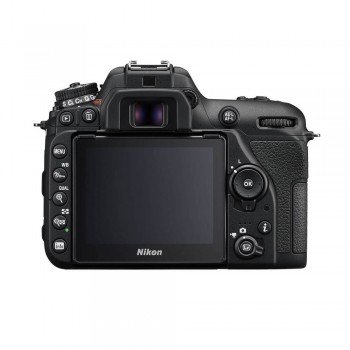 Nikon D7500 +18-140/3.5-5.6 Nowe i używane aparaty fotograficzne