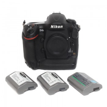 Nikon D4s (229 500 zdj.)