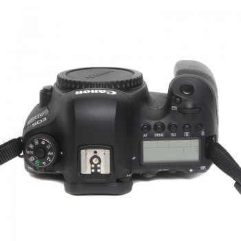 Canon 6D Mark II (53018 zdj.) + 2 baterie Canon Komis fotograficzny