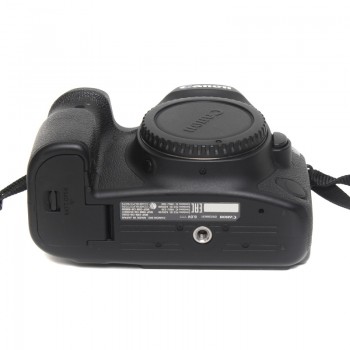 Canon 6D Mark II (53018 zdj.) + 2 baterie Canon Komis fotograficzny skup sprzętu używanego