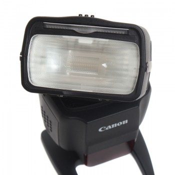 Canon 430EX III-RT lampa reporterska