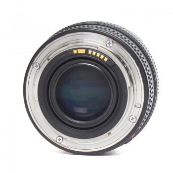 Canon 50/1.4 EF USM stałoogniskowy