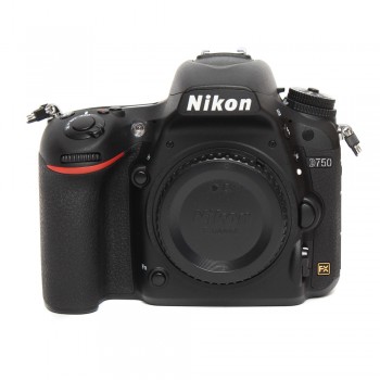 Nikon D750 (151 zdj.)